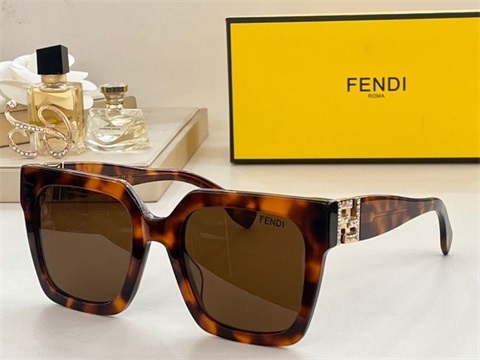 Fendi sunglass-159